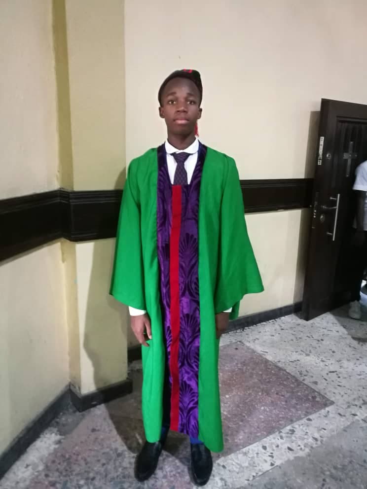 Graduation gown (Green - Small)
